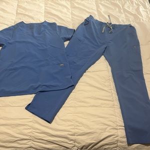 womens figs scrub set